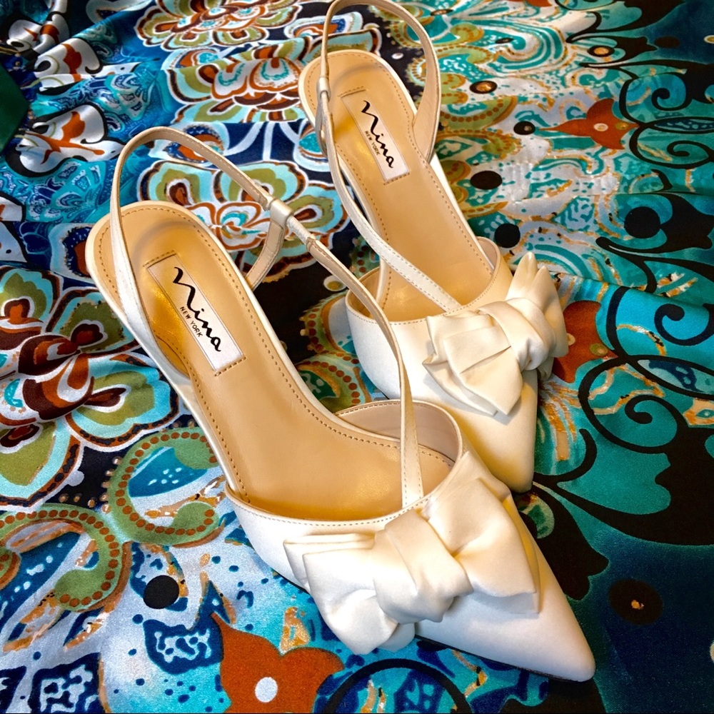 Ivory Pointed Sling Back Heel with Bow